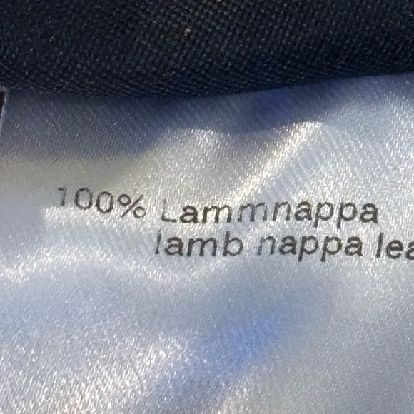 Gorgeous AKRIS leather pants/leggings size 8 - Picture 3 of 9